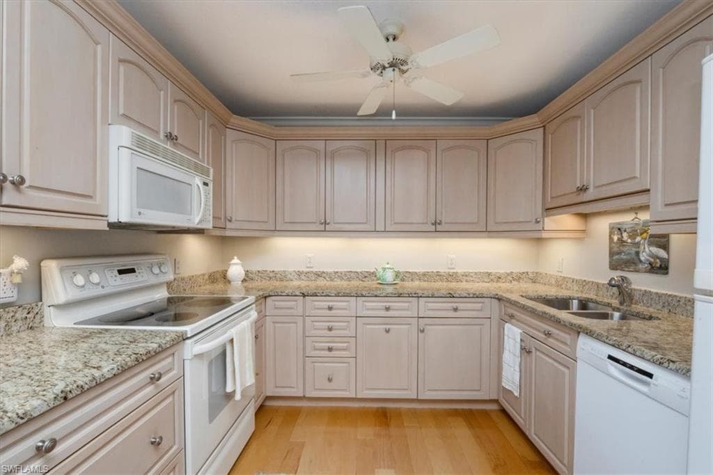 102 Clubhouse DR 176-11