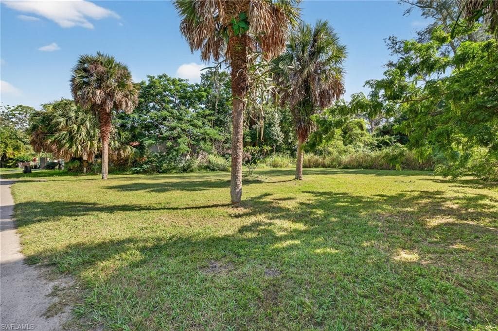 2650 Holly AVE-8