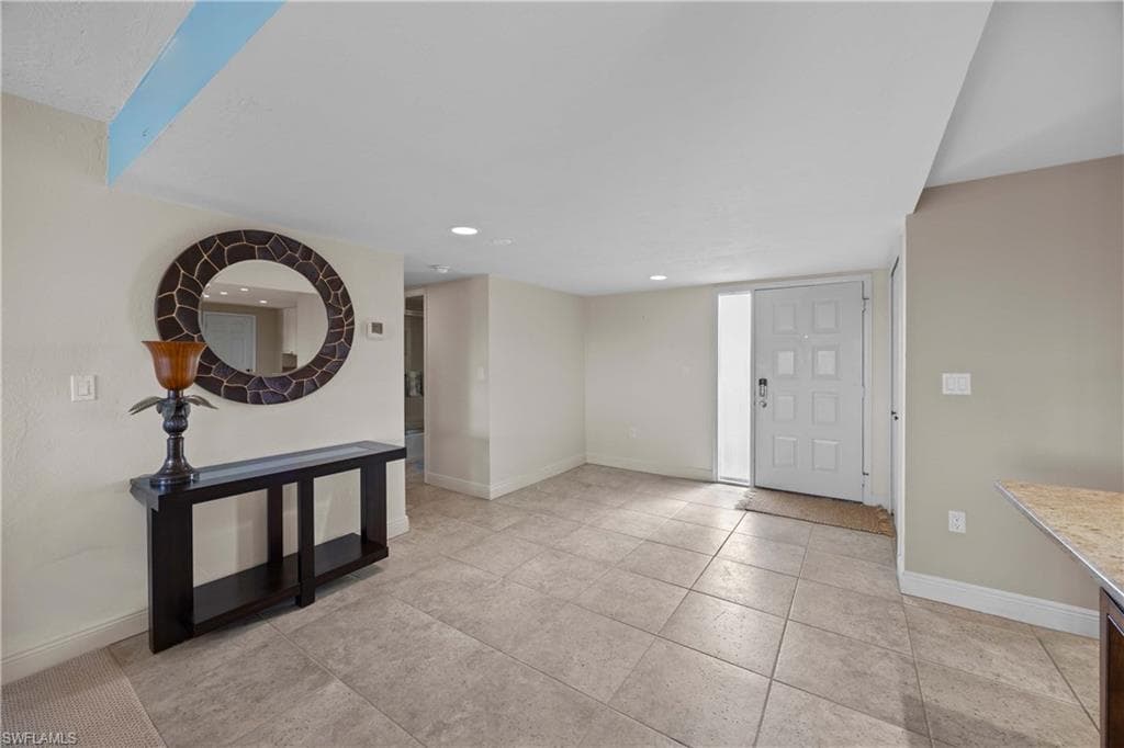 15 Bluebill AVE 103s-13