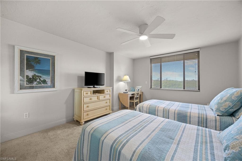15 Bluebill AVE 103s-17