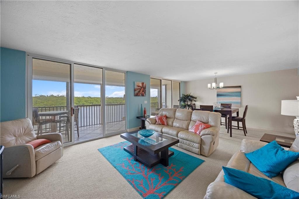 15 Bluebill AVE 103s-18