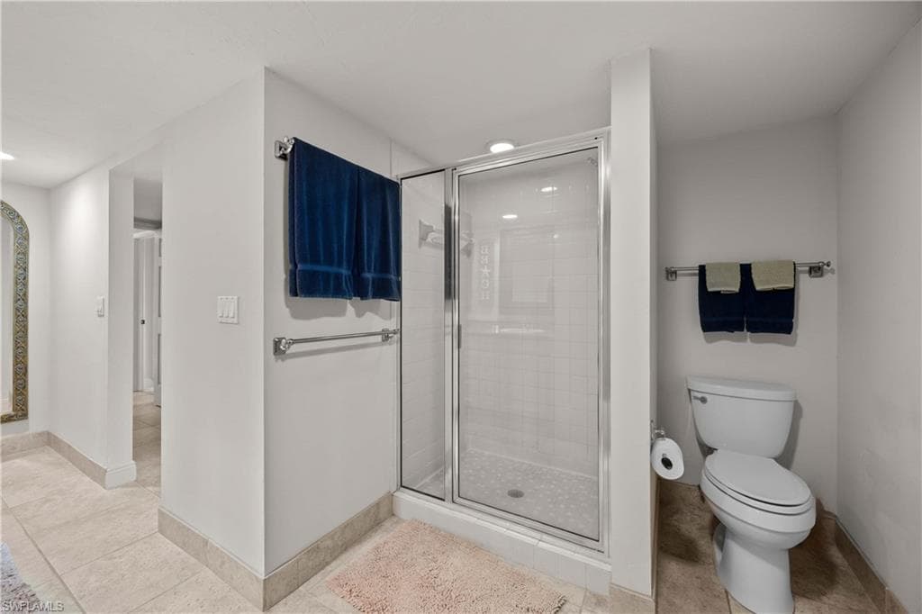 15 Bluebill AVE 103s-25