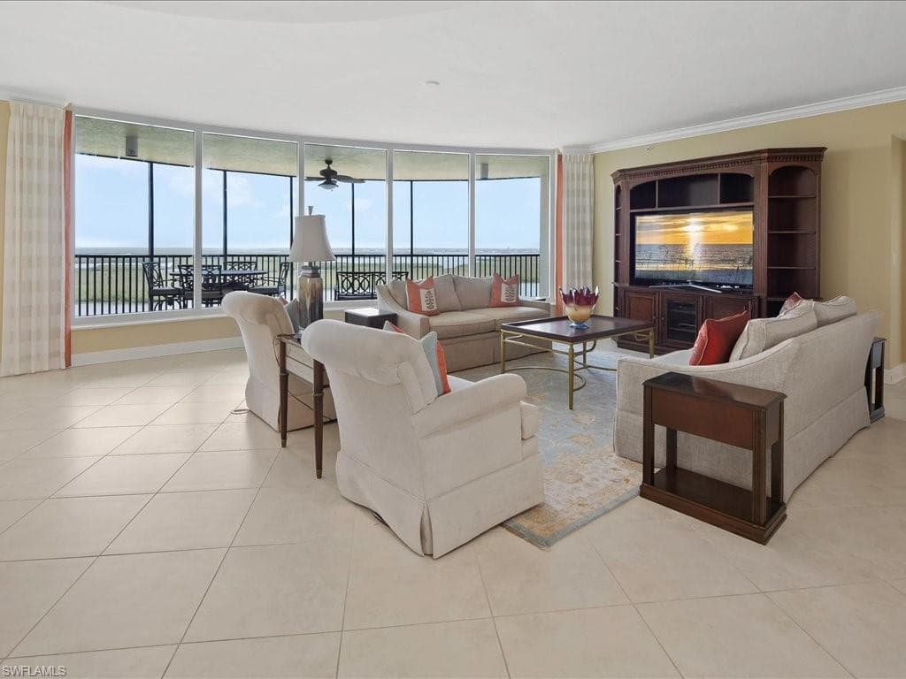 1050 Borghese LN 1804-8