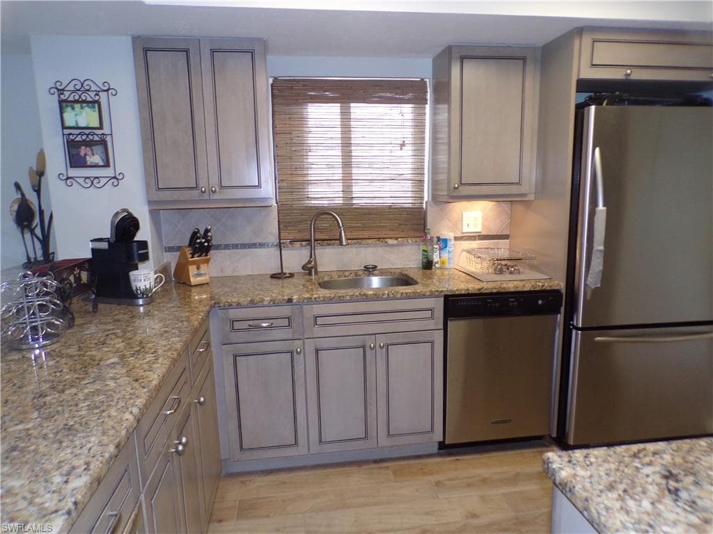 7500 Estero BLVD 201-8