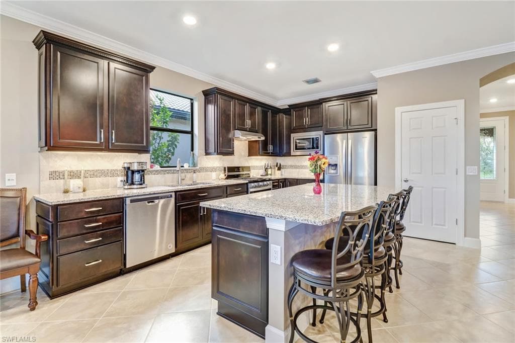 7567 Winding Cypress DR-8