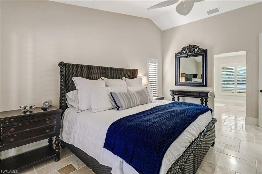28567 Clinton LN-19