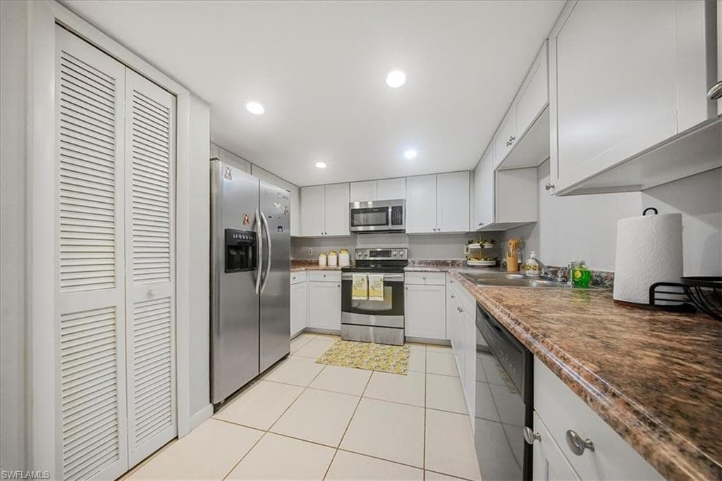 3170 Seasons WAY 802-9