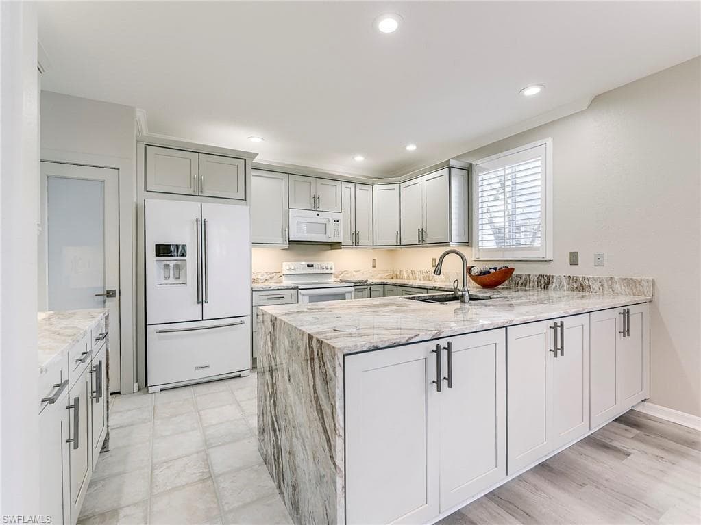 8471 Southbridge DR 1-12