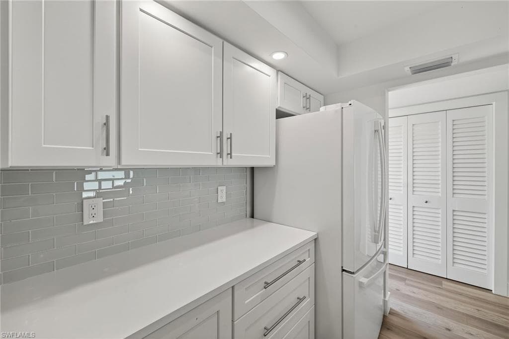 1610 Middle Gulf DR F2-10