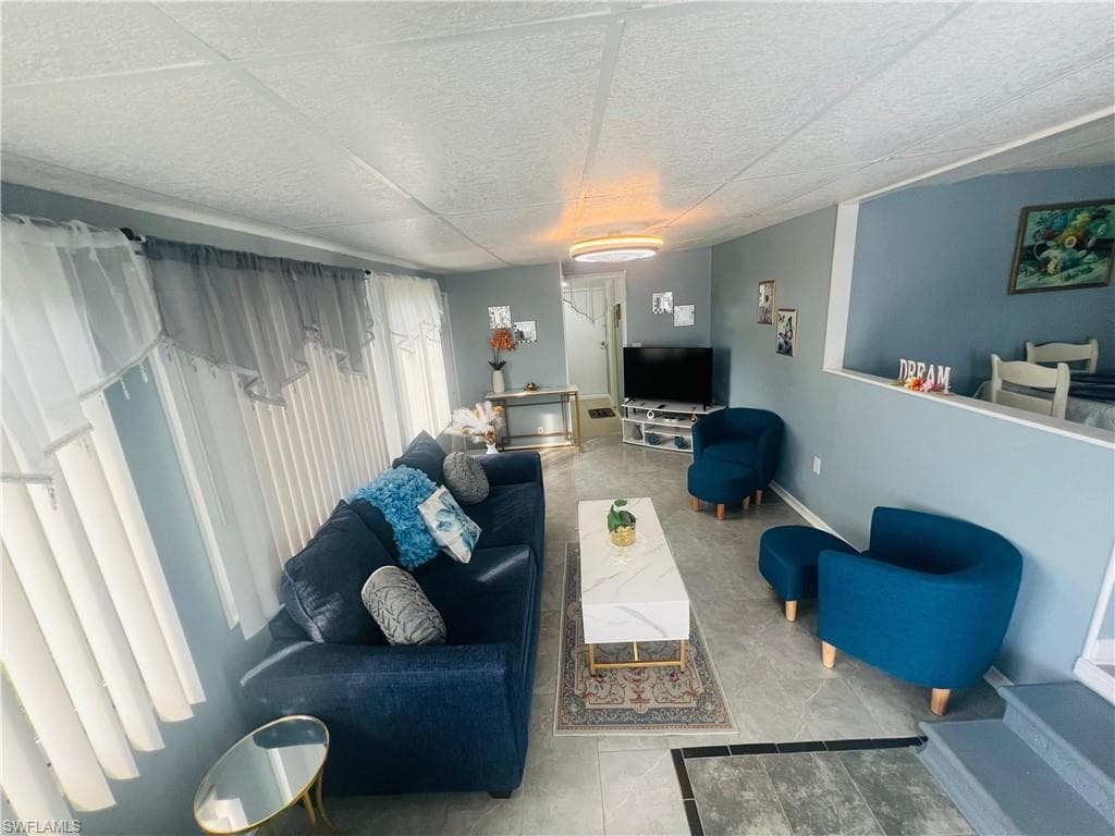 471 Palm DR 310-12