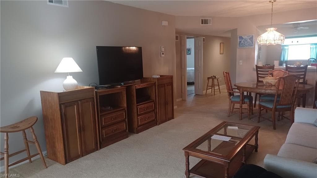 716 Landover CIR 102-6