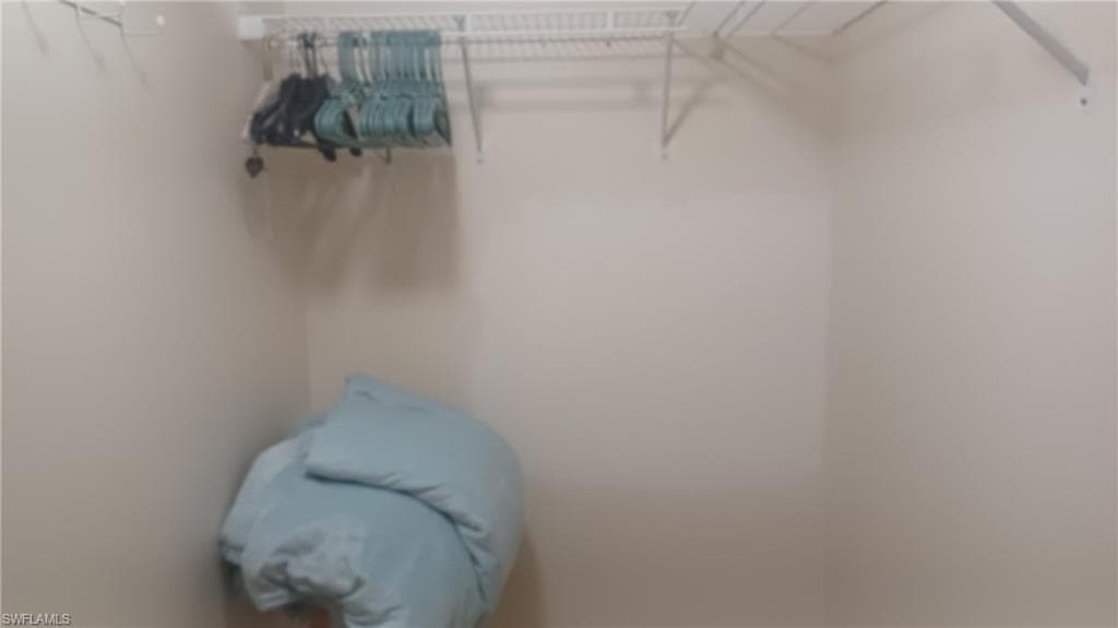 716 Landover CIR 102-17