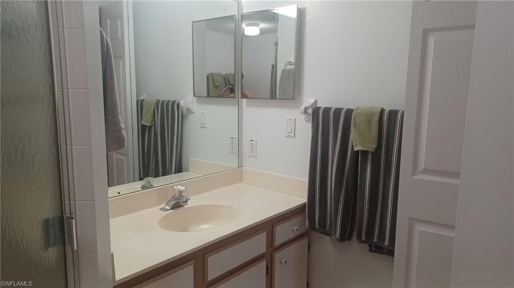 716 Landover CIR 102-12