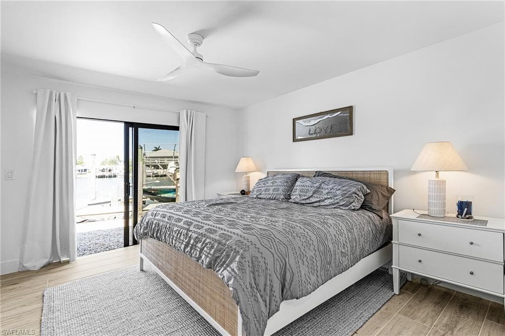 121 JAMAICA DR-23