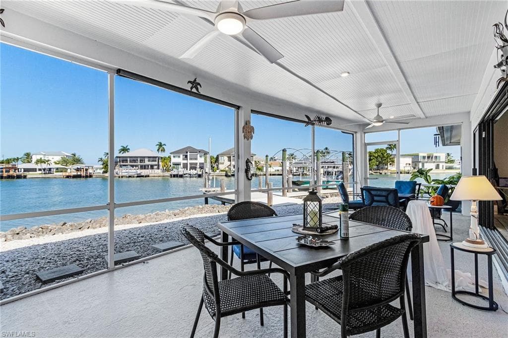 121 JAMAICA DR-13