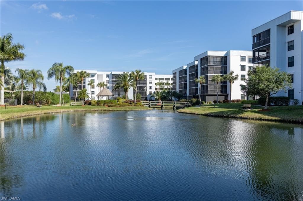 3490 N Key DR 403-3