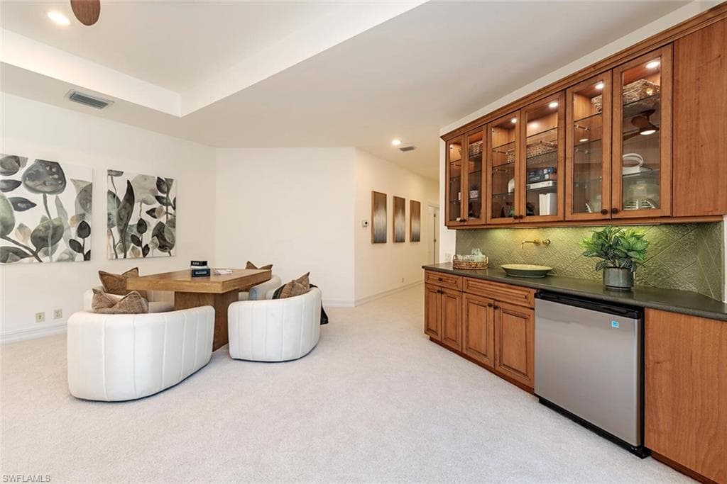 1252 POCANTICO LN-31