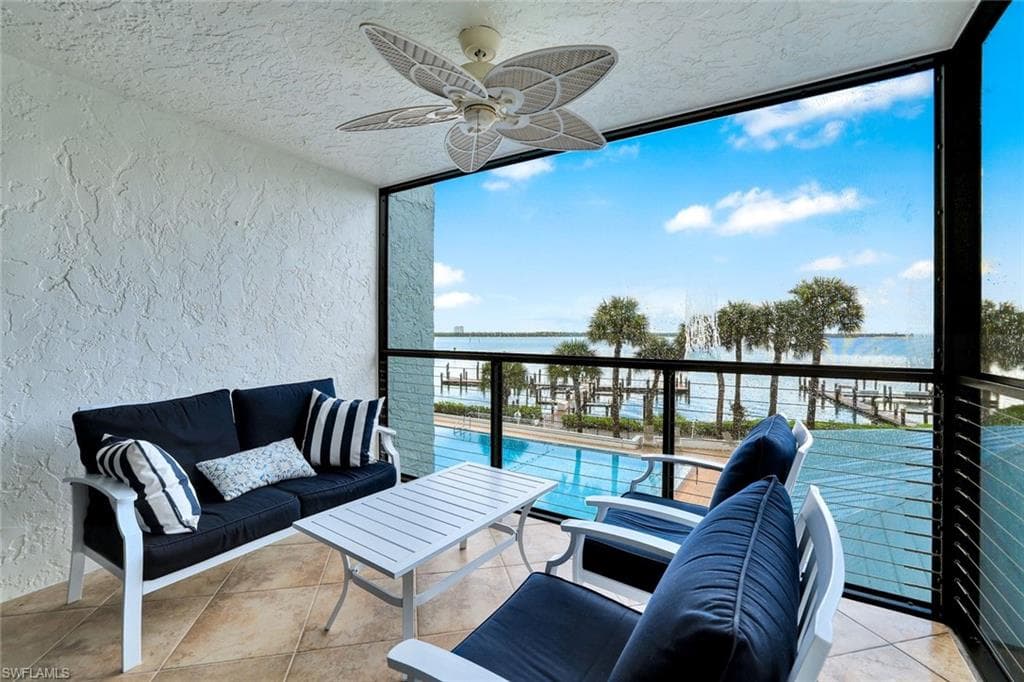 1085 Bald Eagle DR C303-2