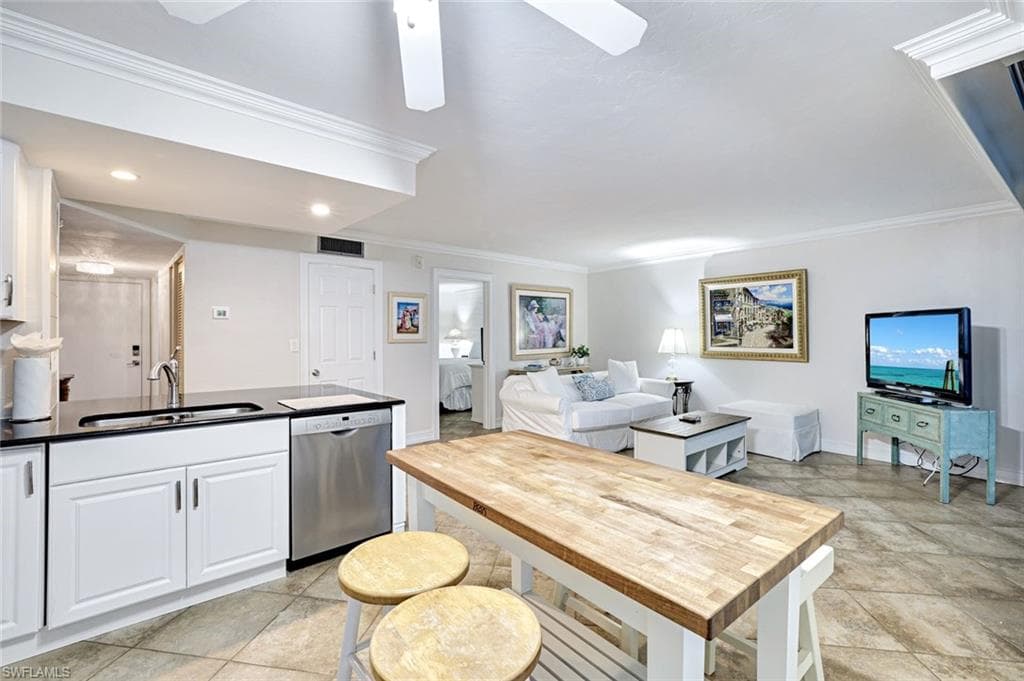 1085 Bald Eagle DR C303-12