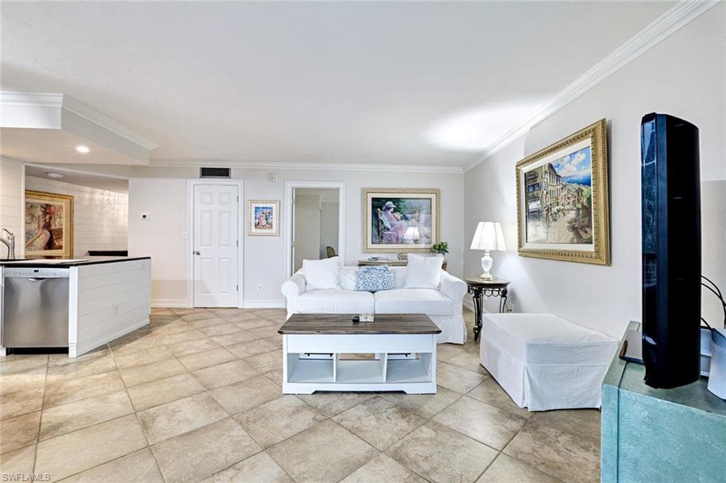 1085 Bald Eagle DR C303-3