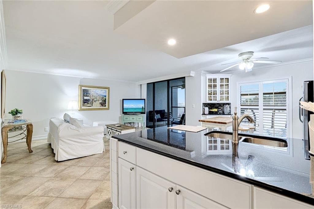 1085 Bald Eagle DR C303-9