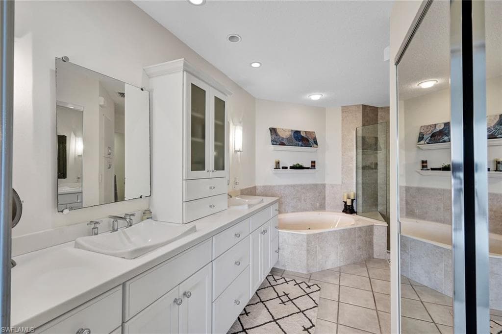 262 Barefoot Beach BLVD 205-12