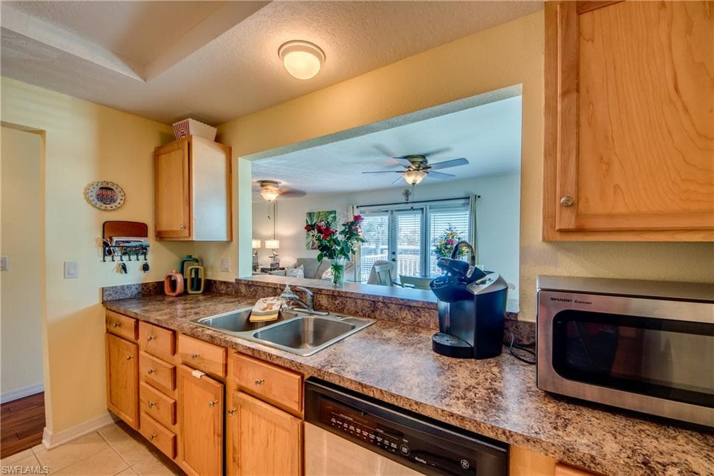 3324 N Key DR 5-16