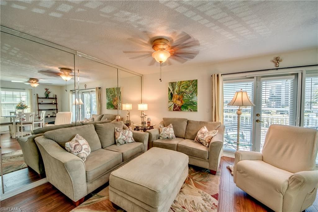 3324 N Key DR 5-9
