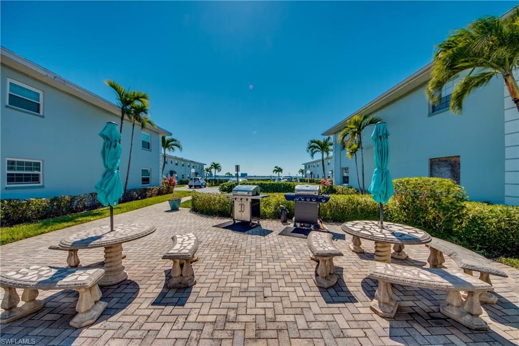 3324 N Key DR 5-33
