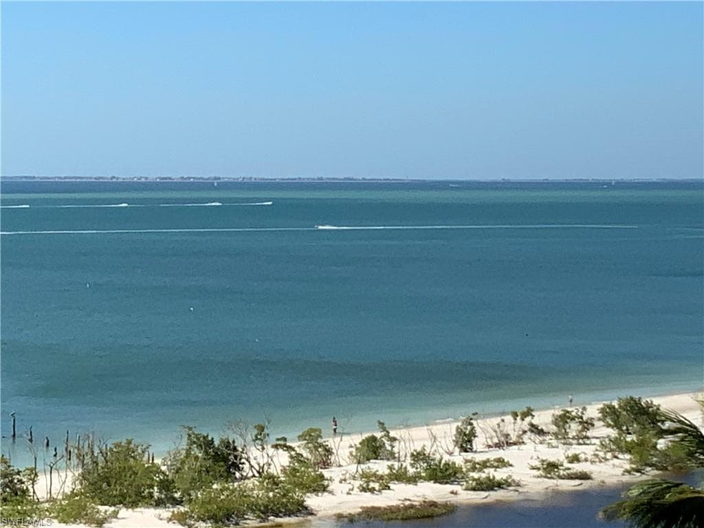 6041 Gulf RD-19