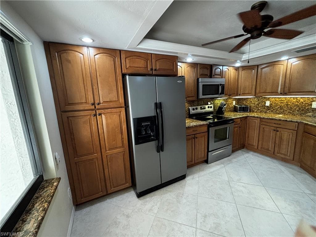 649 Beachwalk CIR C101-27