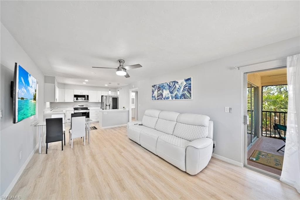 16881 Davis RD 721-1
