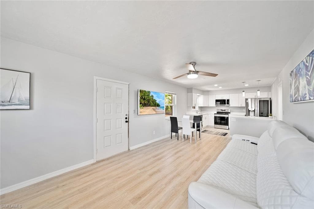 16881 Davis RD 721-5