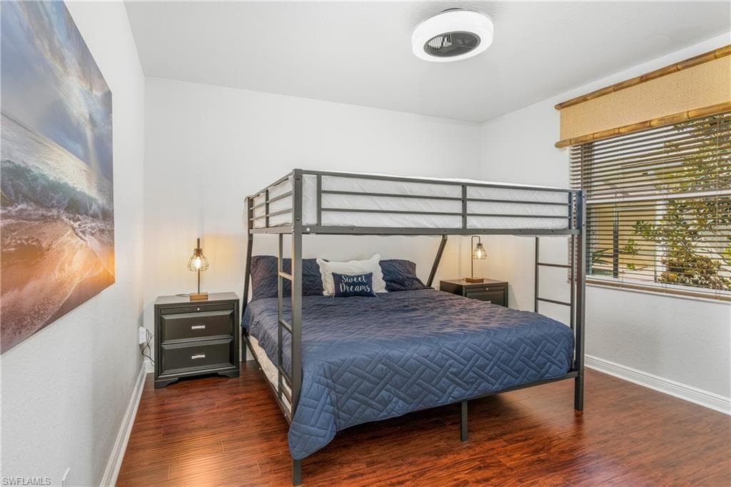 4923 Cerromar DR-25