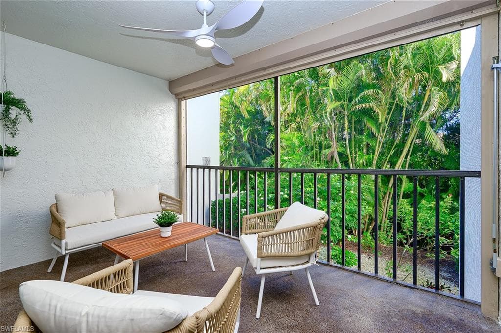 592 Beachwalk CIR N202-12