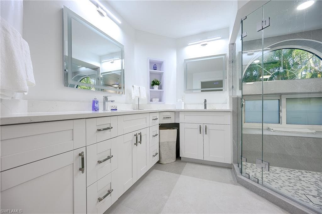 592 Beachwalk CIR N202-15