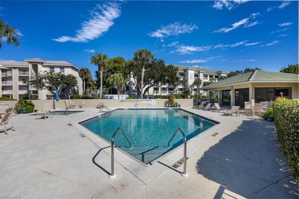 4130 Bayhead DR 301-22