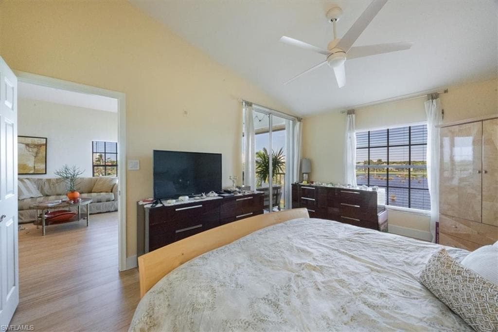 4130 Bayhead DR 301-14