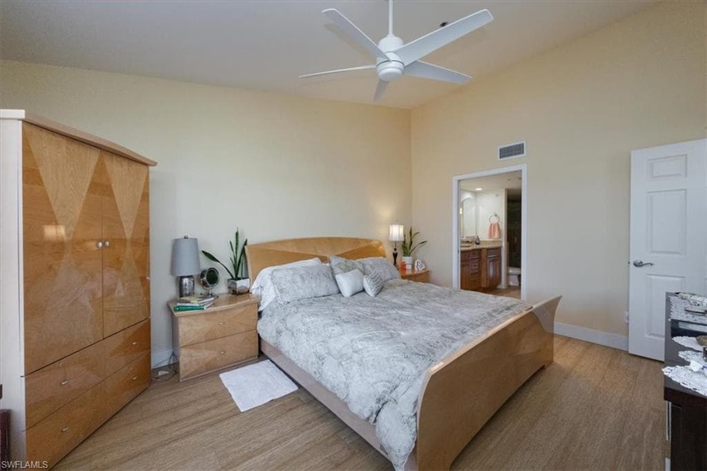 4130 Bayhead DR 301-15