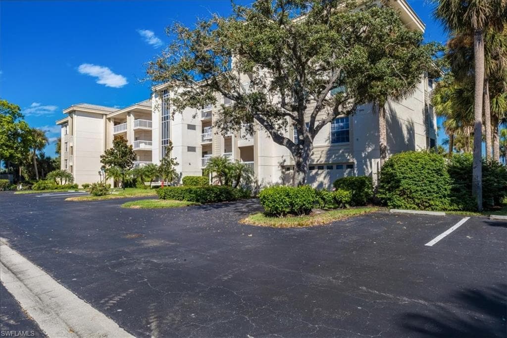 4130 Bayhead DR 301-31
