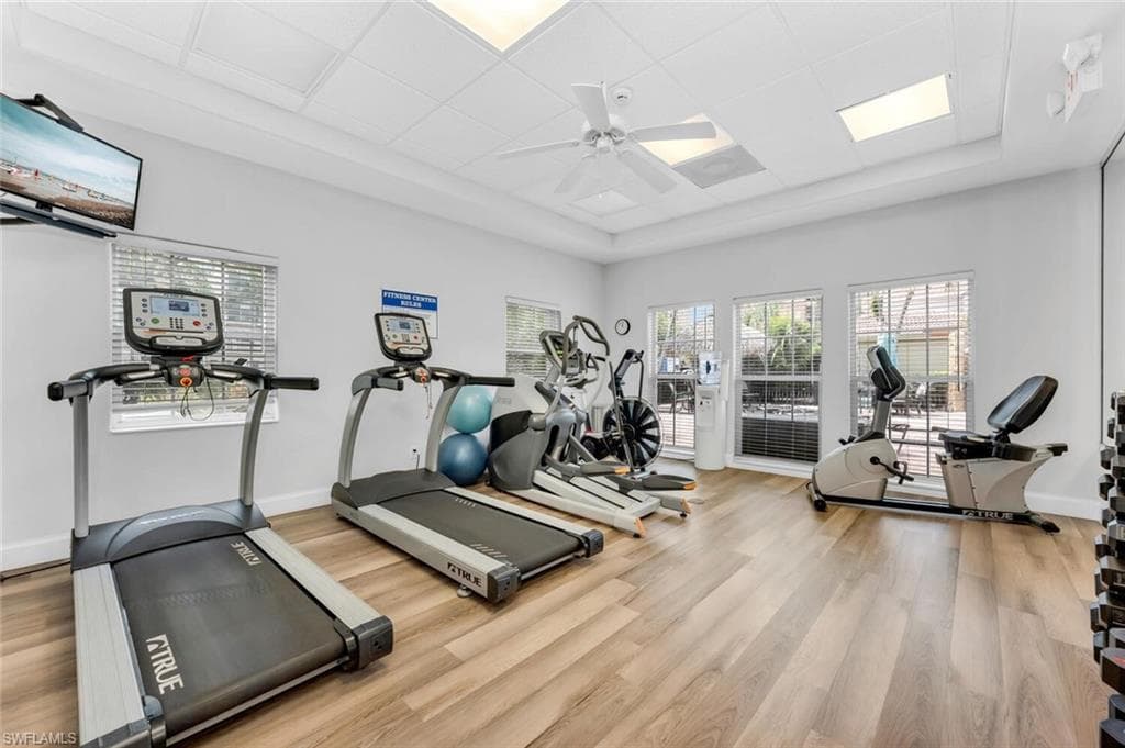 605 El Camino Real 102-20
