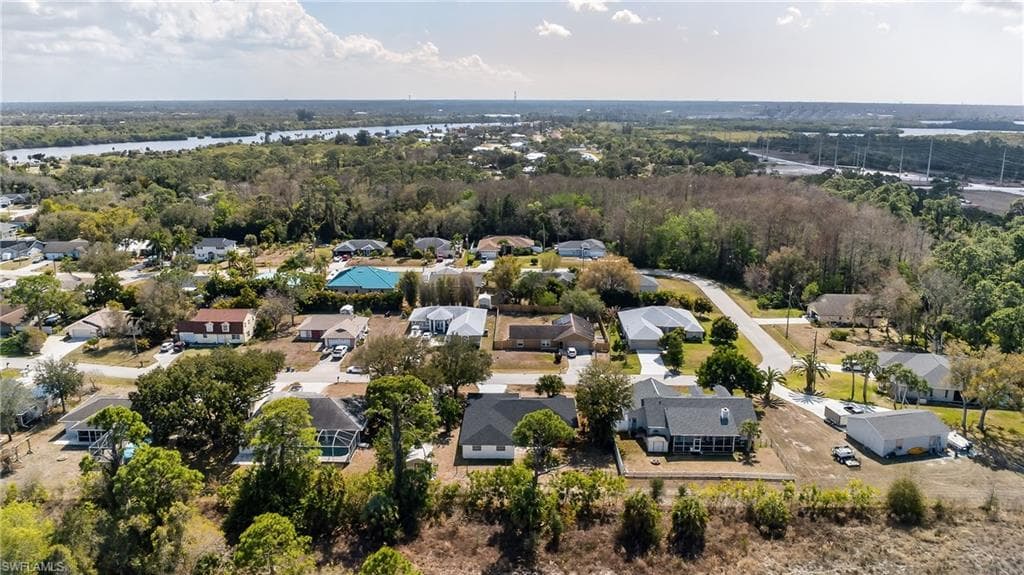 11225 Rabun Gap DR NW-6