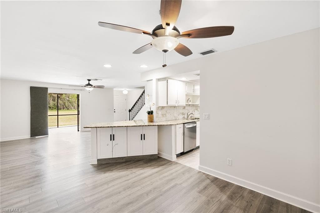 17017 Golfside CIR 404-7