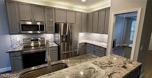 4048 Cherrybrook LOOP-3
