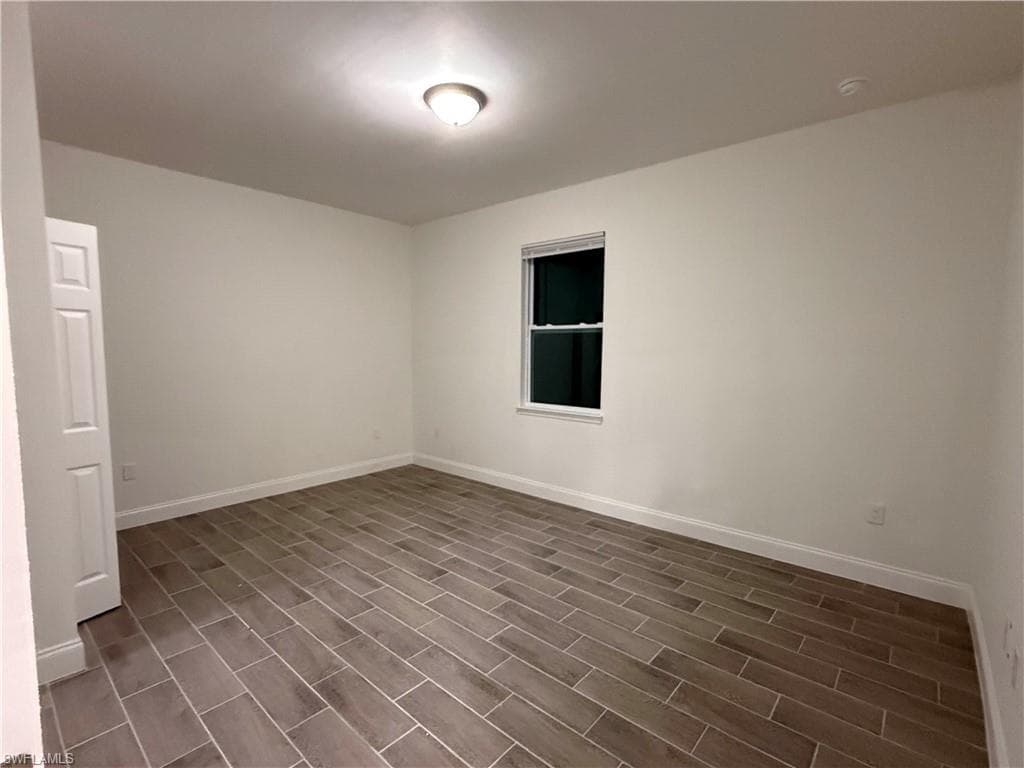 304-306 Gordon AVE S-22