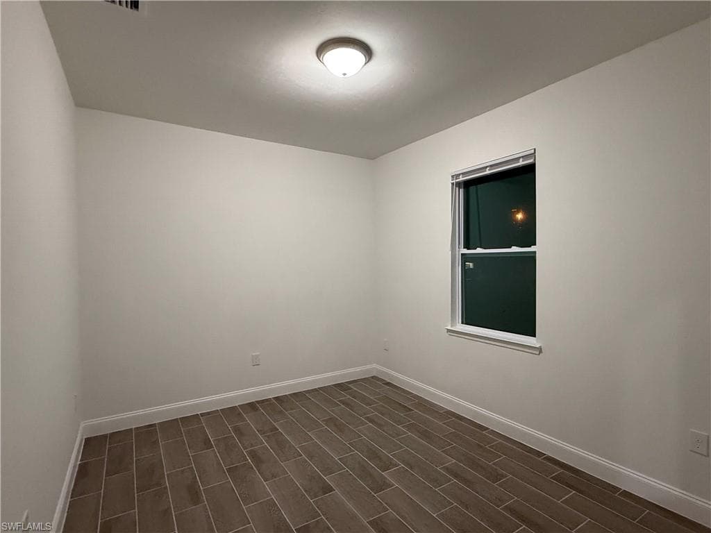 304-306 Gordon AVE S-30