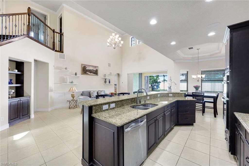 10101 FLORENCE CIR-10