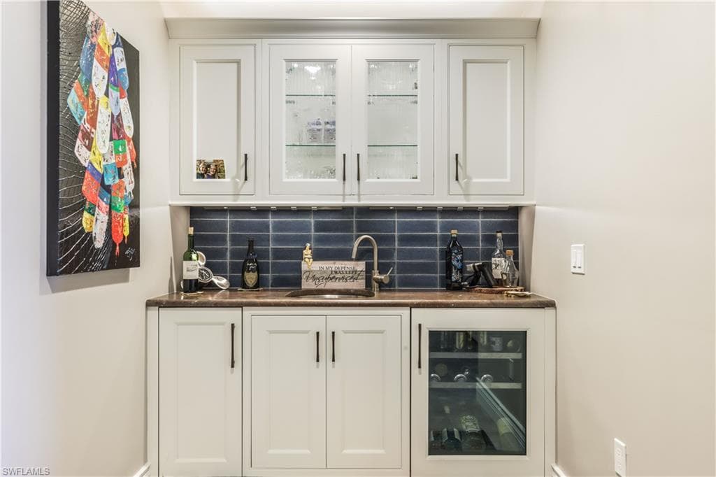 6081 Silver King BLVD 404-8