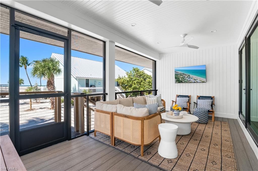 24 Beach Homes-17
