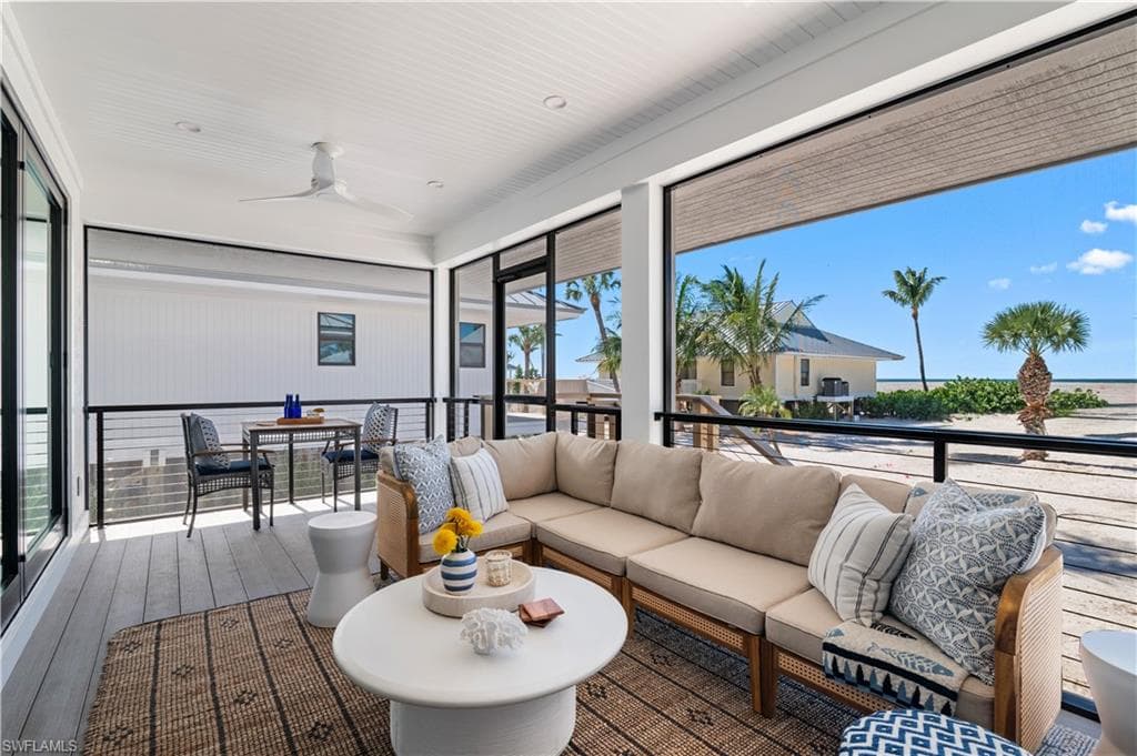 24 Beach Homes-16